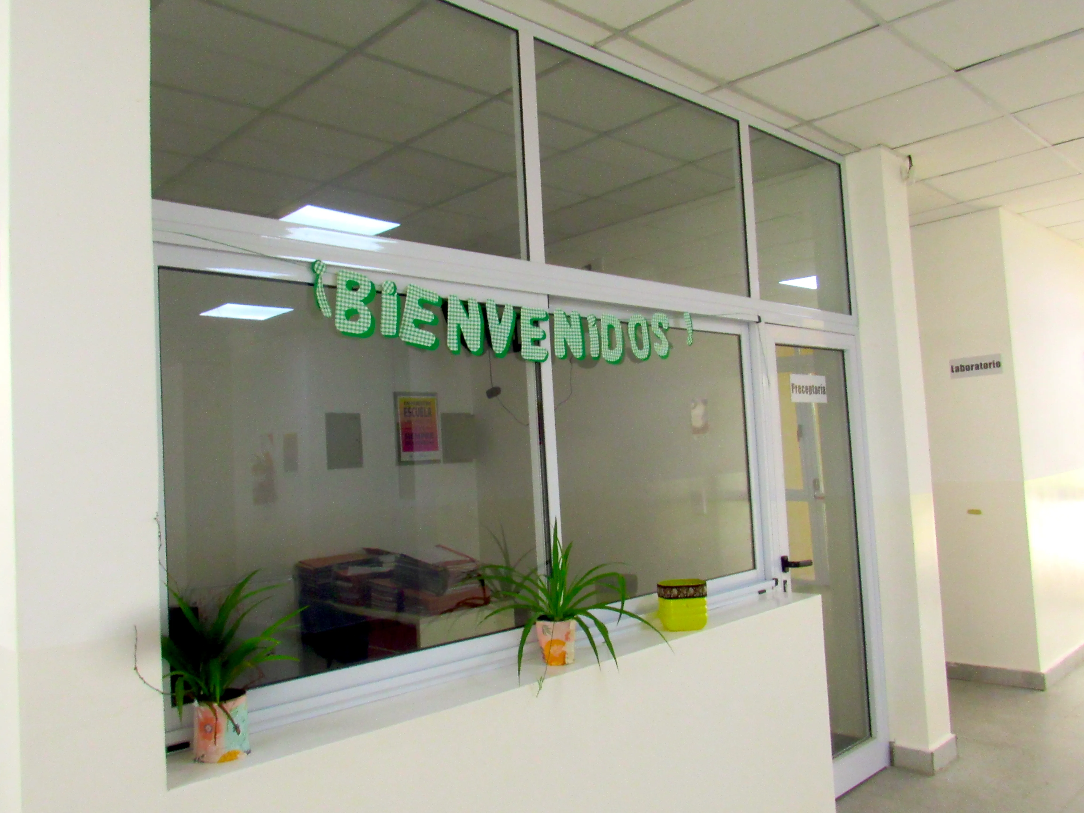 Cartel de bienvenida